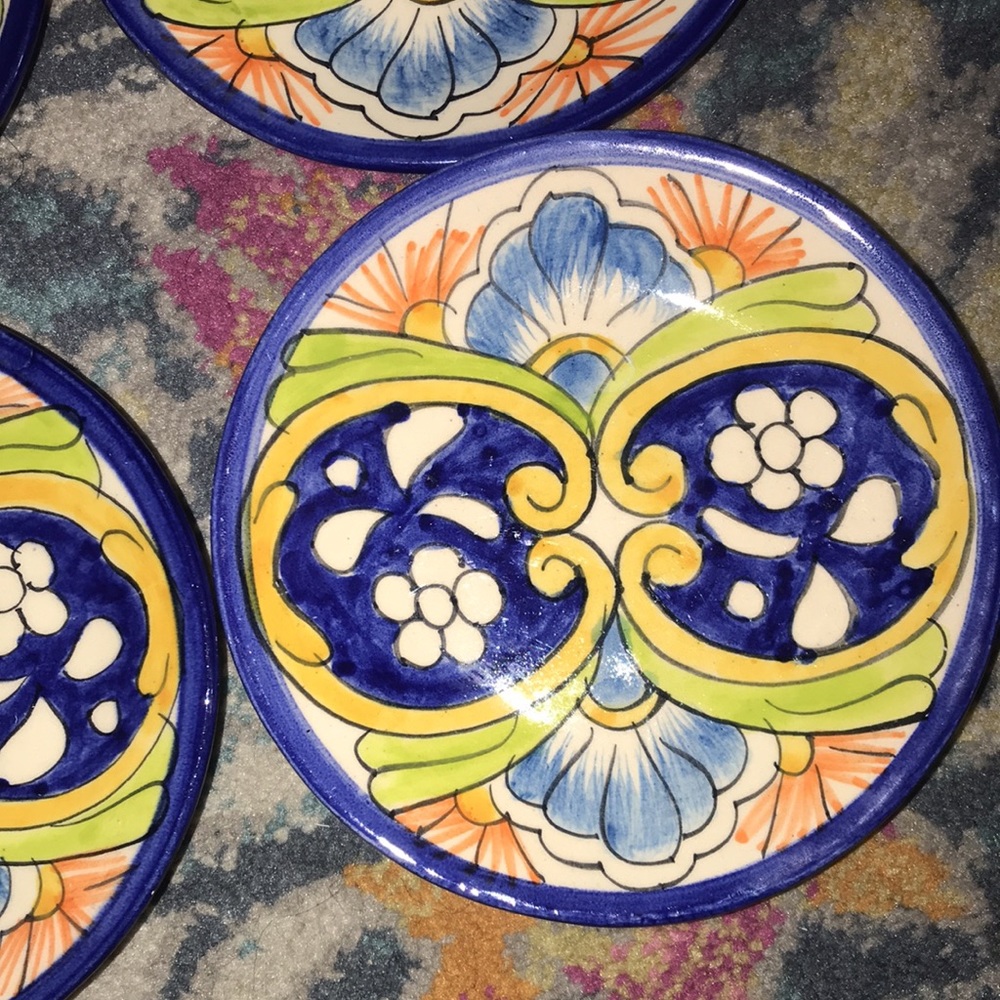 New Talavera Floral Dessert Plates- set of 4 - Picture 4 of 9